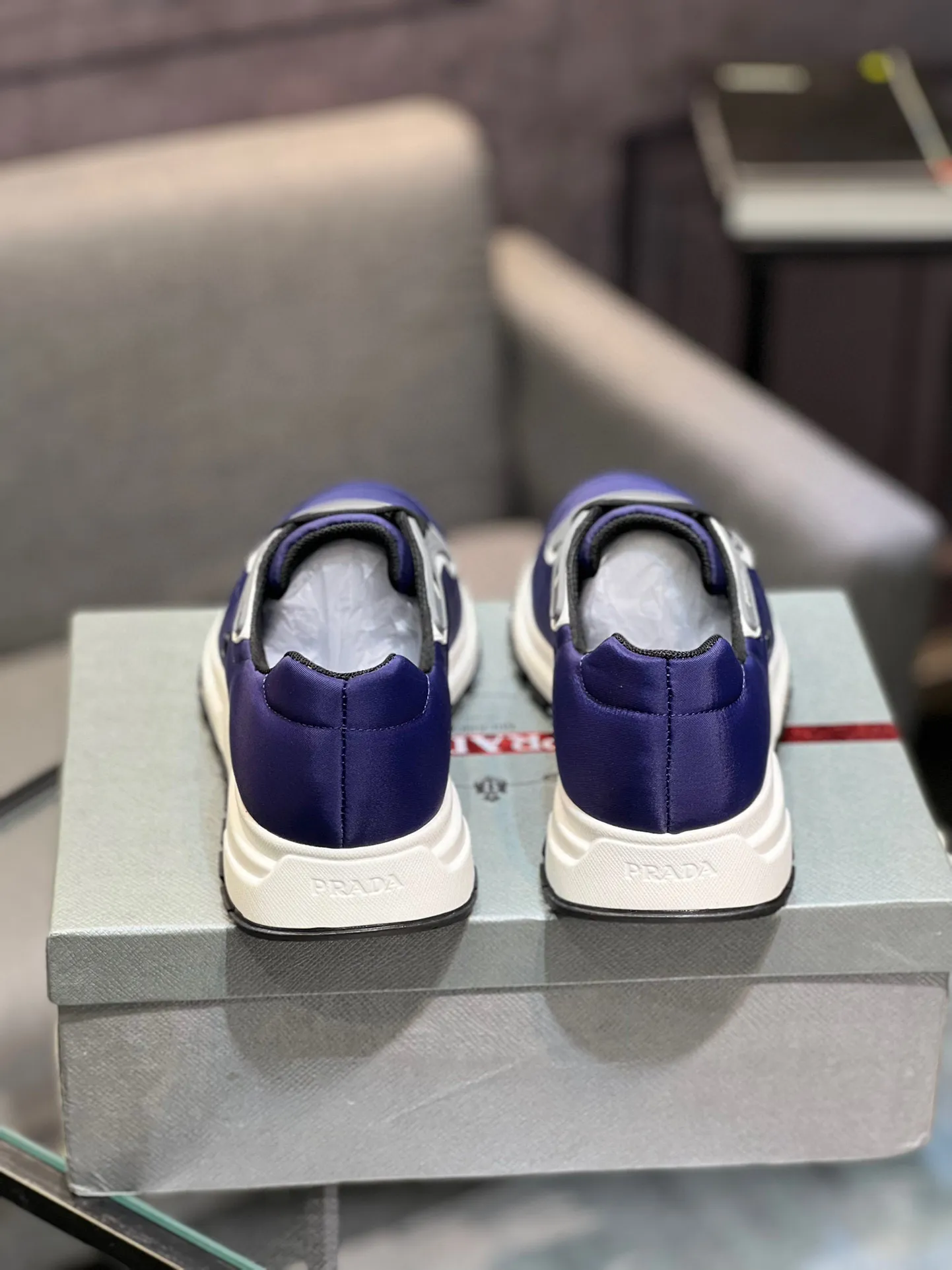 Men's shoes 💰540 PRADA "Prada" casual shoes Regular size: 38-44 (45 can be customized) Product material: Selected cowhide material, genuine leather lining, original outsole